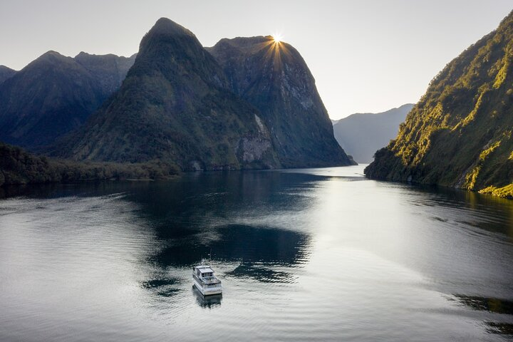 Doubtful Sound Wilderness Day Cruise from Manapouri - Photo 1 of 8